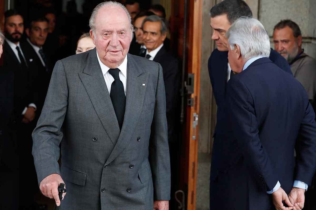 ¿Debe permitirse la vuelta a España de Juan Carlos I por Navidad?