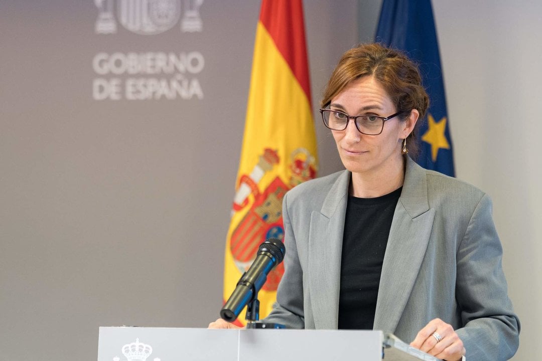 La ministra de Sanidad, Mónica García, ofrece una rueda de prensa tras el pleno del Consejo Interterritorial del Sistema Nacional de Salud (CISNS), en la sede del Ministerio, a 14 de junio de 2024, en Madrid.