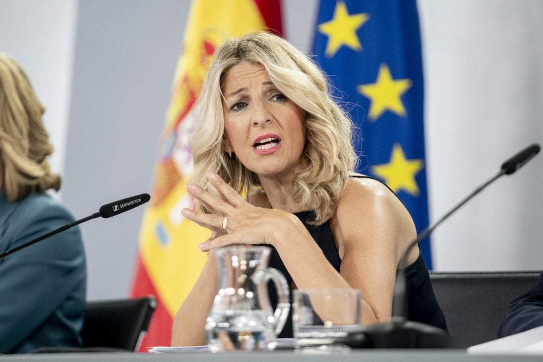 La vicepresidenta segunda y ministra de Trabajo, Yolanda Díaz, durante una rueda de prensa posterior a la reunión del Consejo de Ministros, en el Palacio de La Moncloa, a 2 de julio de 2024, en Madrid.