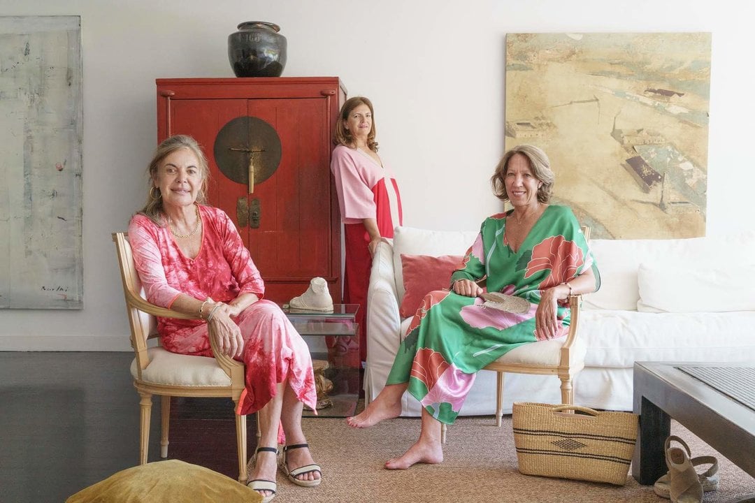 De izquierda a derecha Mª Eugenia Fernández Shaw, Rocío Padura y Rocío Galatas