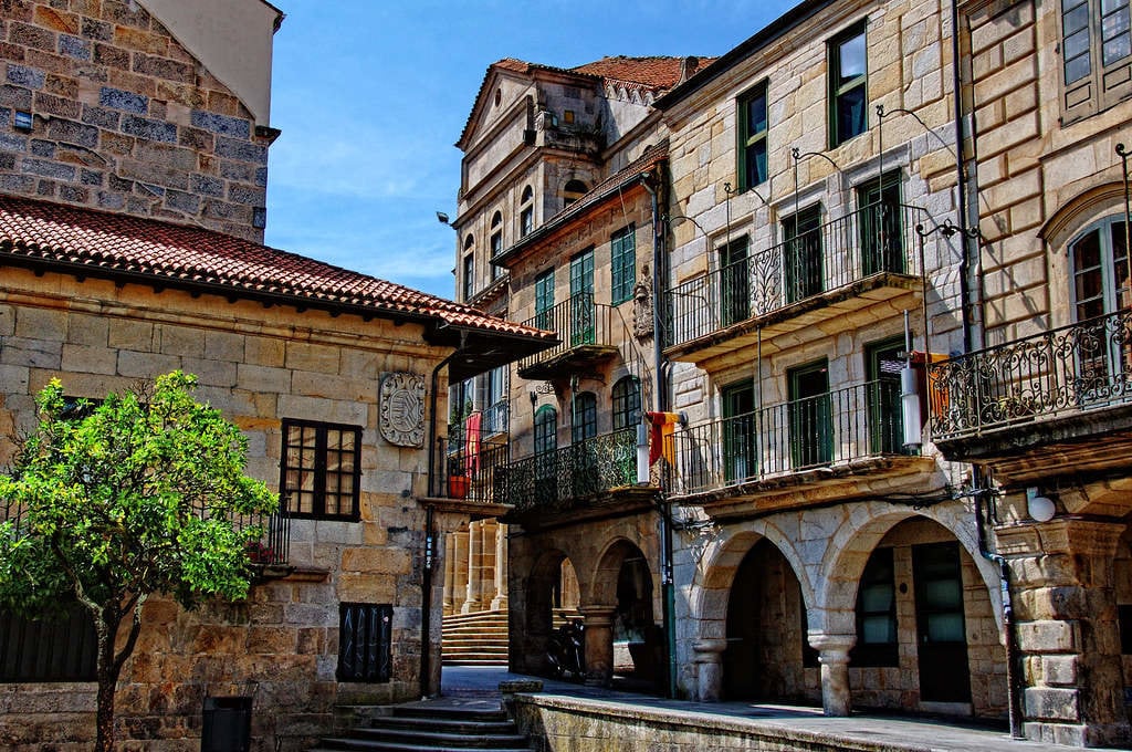 ¿Cuáles son las zonas más lujosas de Pontevedra?