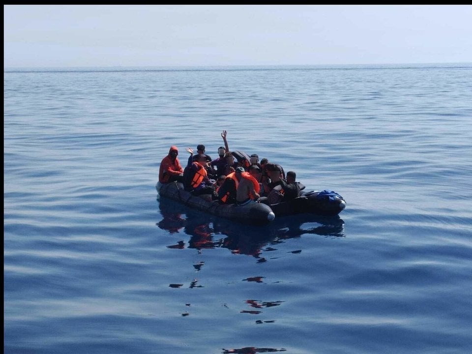 EuropaPress_6070002_patera_rescatada_salvamento_maritimo