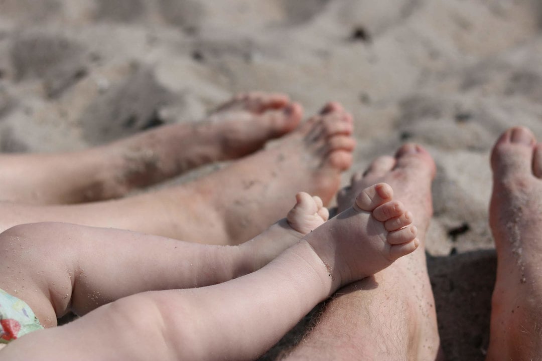 ¿Cuándo puede ir un bebé a la playa? Consejos y recomendaciones
