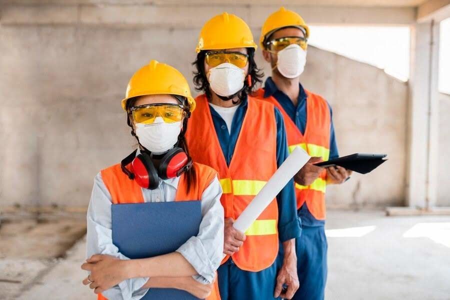 Mejora tu currículum haciendo el curso de prevención de riesgos laborales