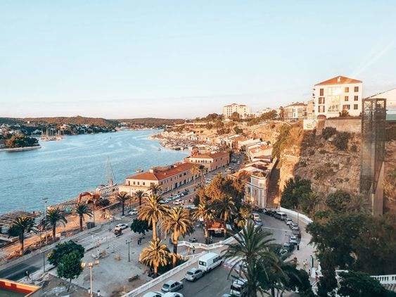 ¿Cuáles son las playas más bonitas de Menorca? Te recomendamos estas 10