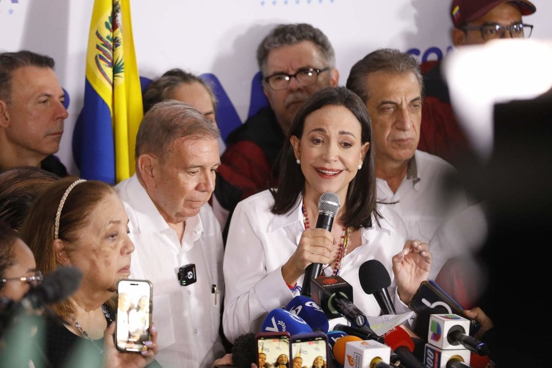 Archivo - La líder de la oposición de Venezuela, María Corina Machado, y el candidato presidencial, Edmundo González Urrutia.