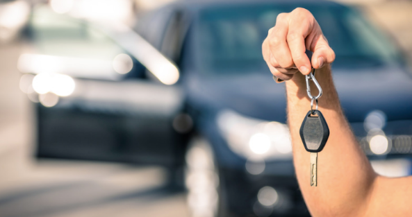 Llaves dentro del coche: No te preocupes, ¡hay solución!