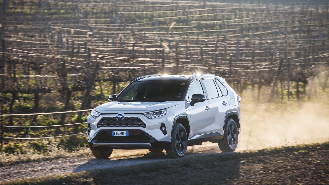 La Gama Completa Del Nuevo Toyota Rav4 Hybrid