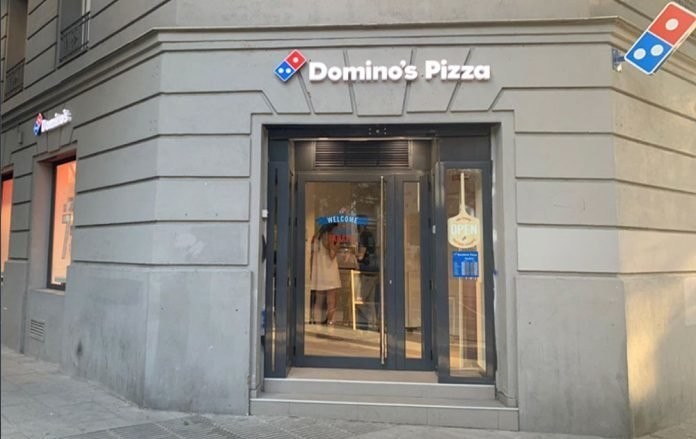 Domino’s Pizza celebra su 10º aniversario en  España e inaugura su tienda nº 300 en Madrid