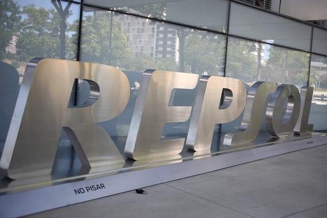 Repsol prosigue escalada en Bolsa impulsado por la valoración de analistas de una posible venta de 'Upstream'