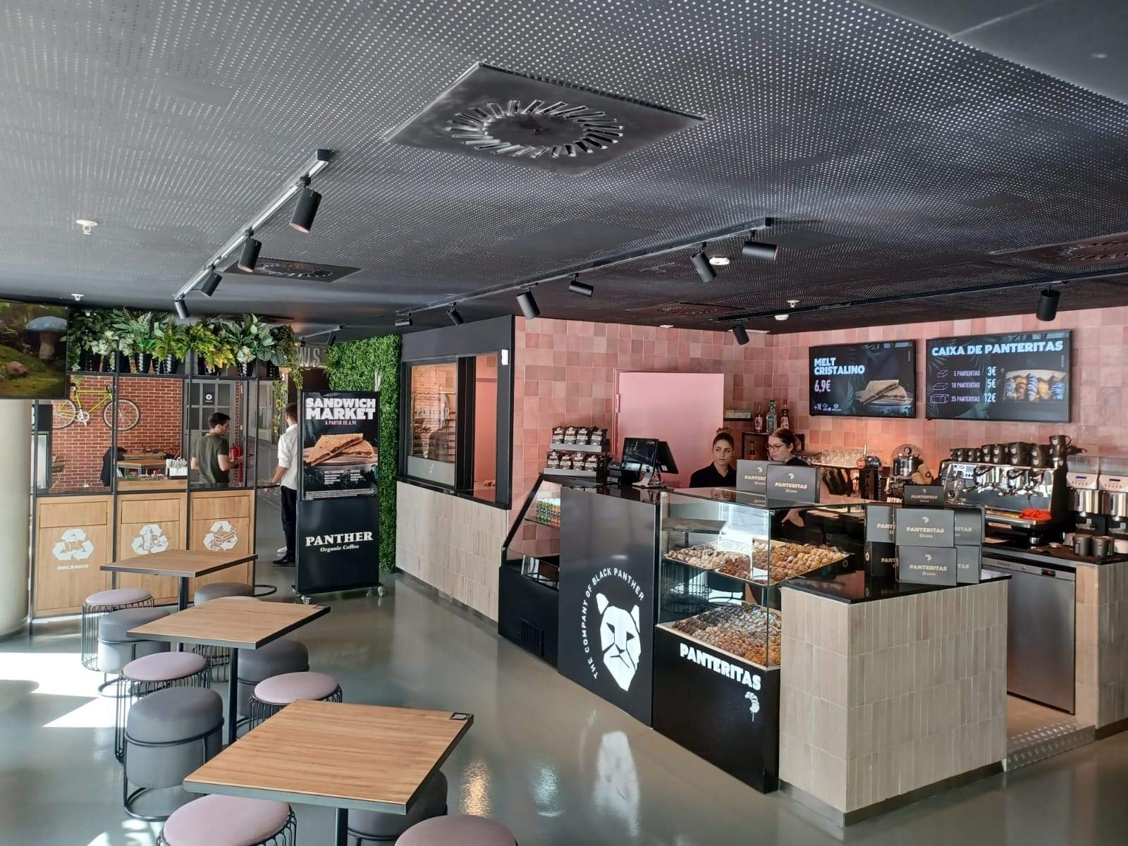 Restalia lleva Panther Organic Coffee a Portugal y abre su primer local biconcepto en este país