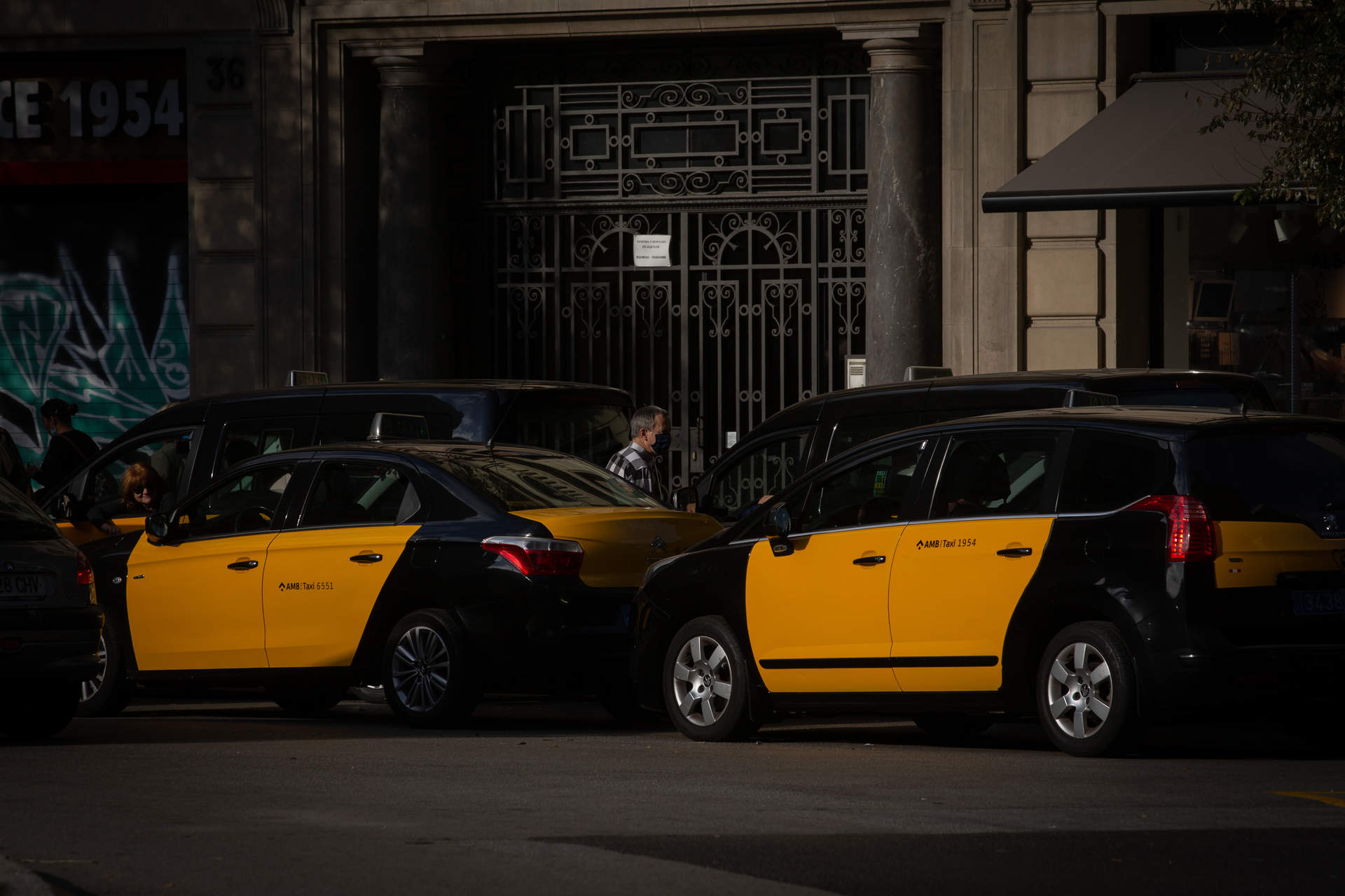 El precio de los taxis en Barcelona subirá un 5,6% de media en 2023, según Élite Taxi