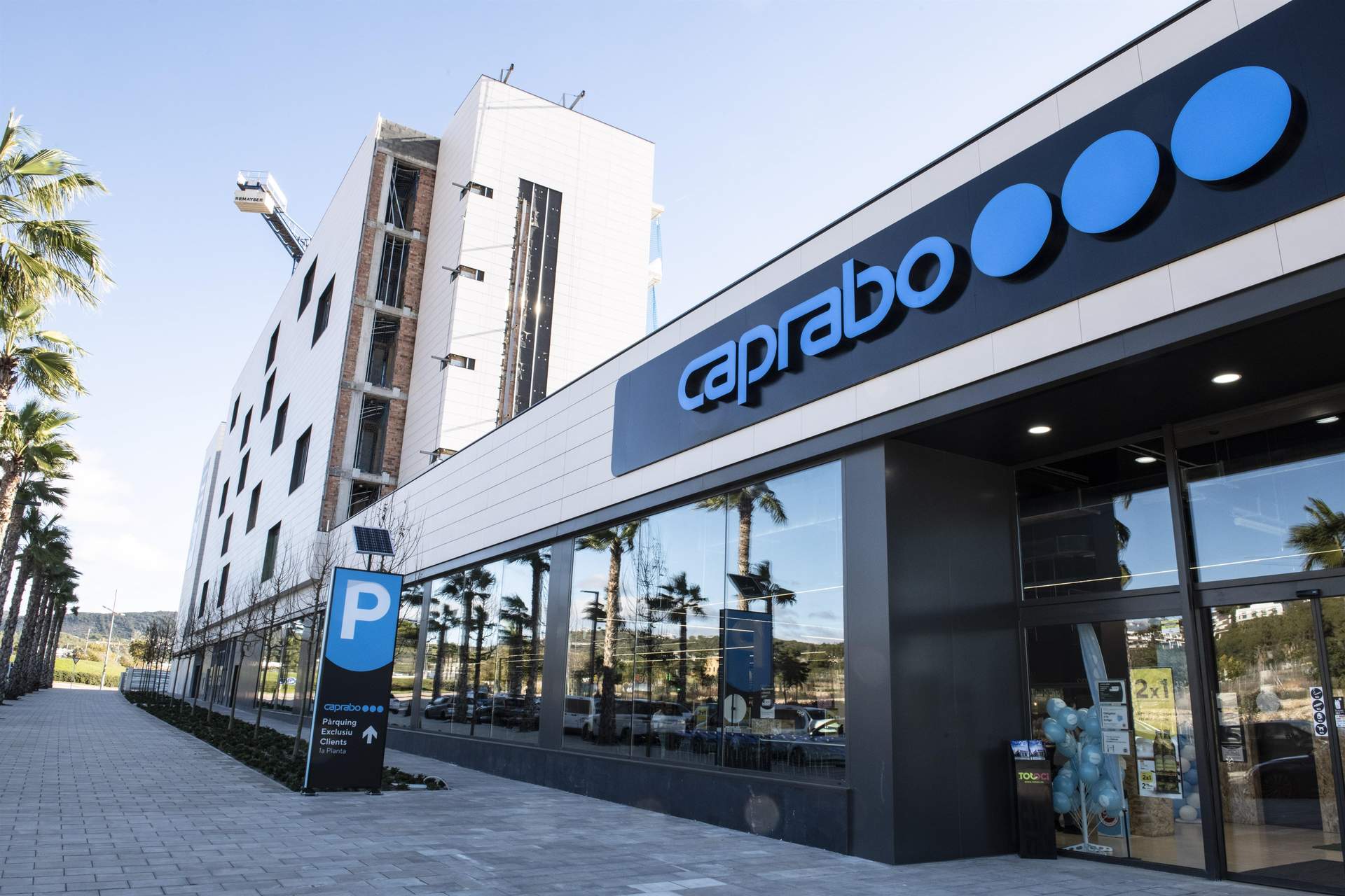 Bruselas aprueba la compra conjunta de Caprabo y Cecosa por Eroski, EPCG y ECMI