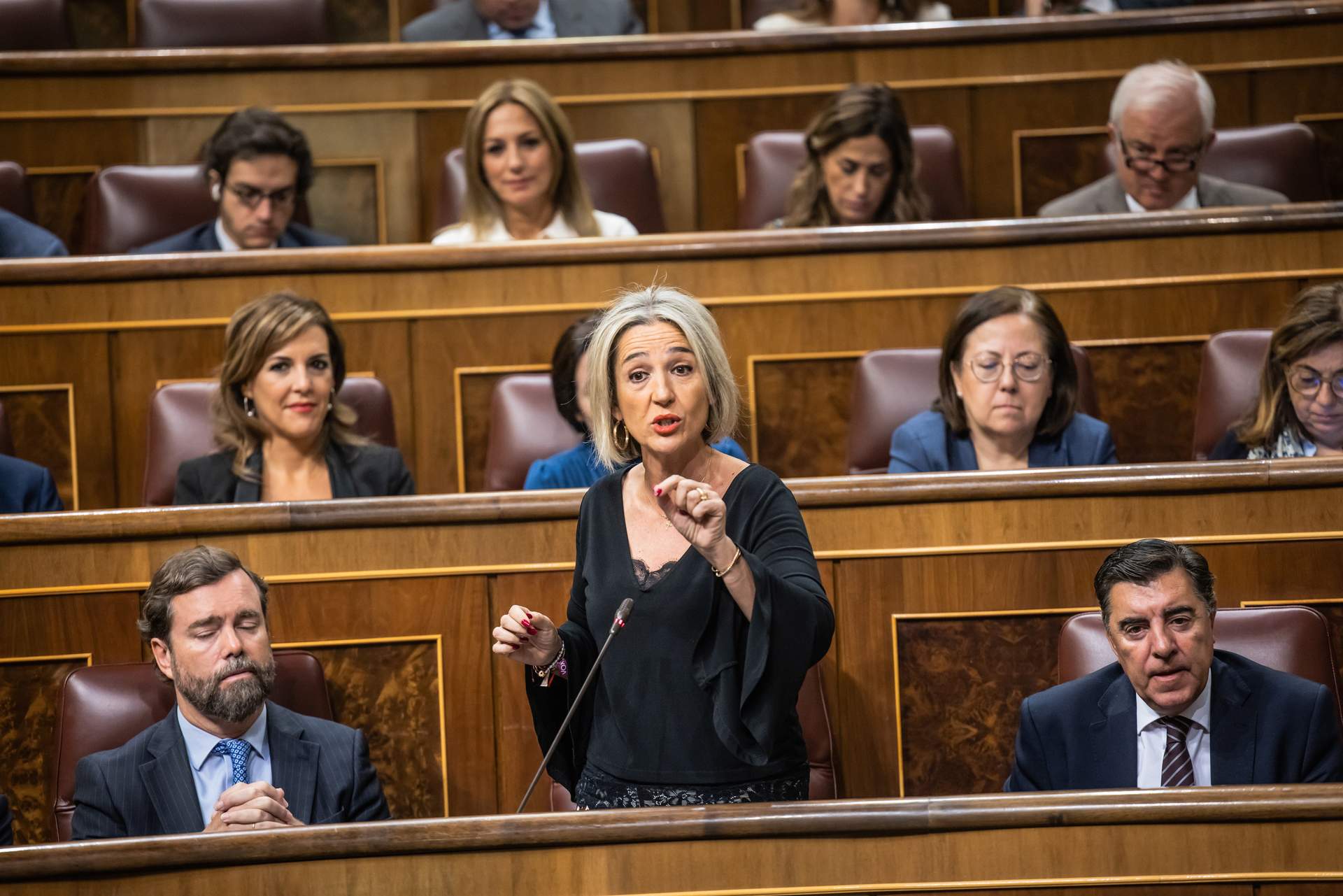 Vox y Ciudadanos protestan en el Congreso por la tramitación exprés del cupo vasco