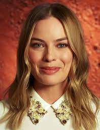 Margot Robbie - Wikipedia