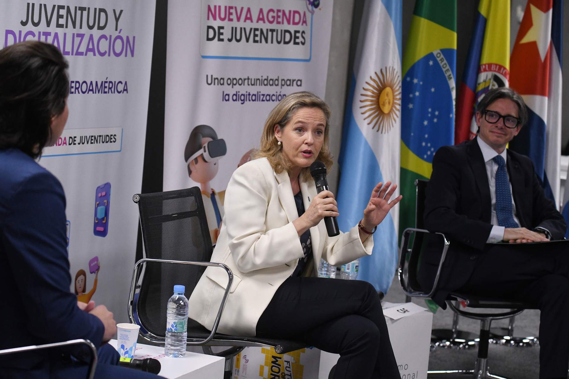 La vicepresidenta primera y ministra de Asuntos Económicos y Transformación Digital, Nadia Calviño.