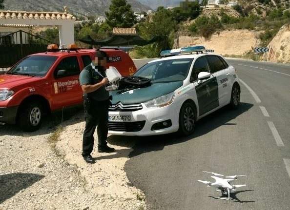 Drones con cámaras térmicas para investigar incendios o localizar a  personas desaparecidas: así trabaja la Guardia Civil de Ávila, Actualidad