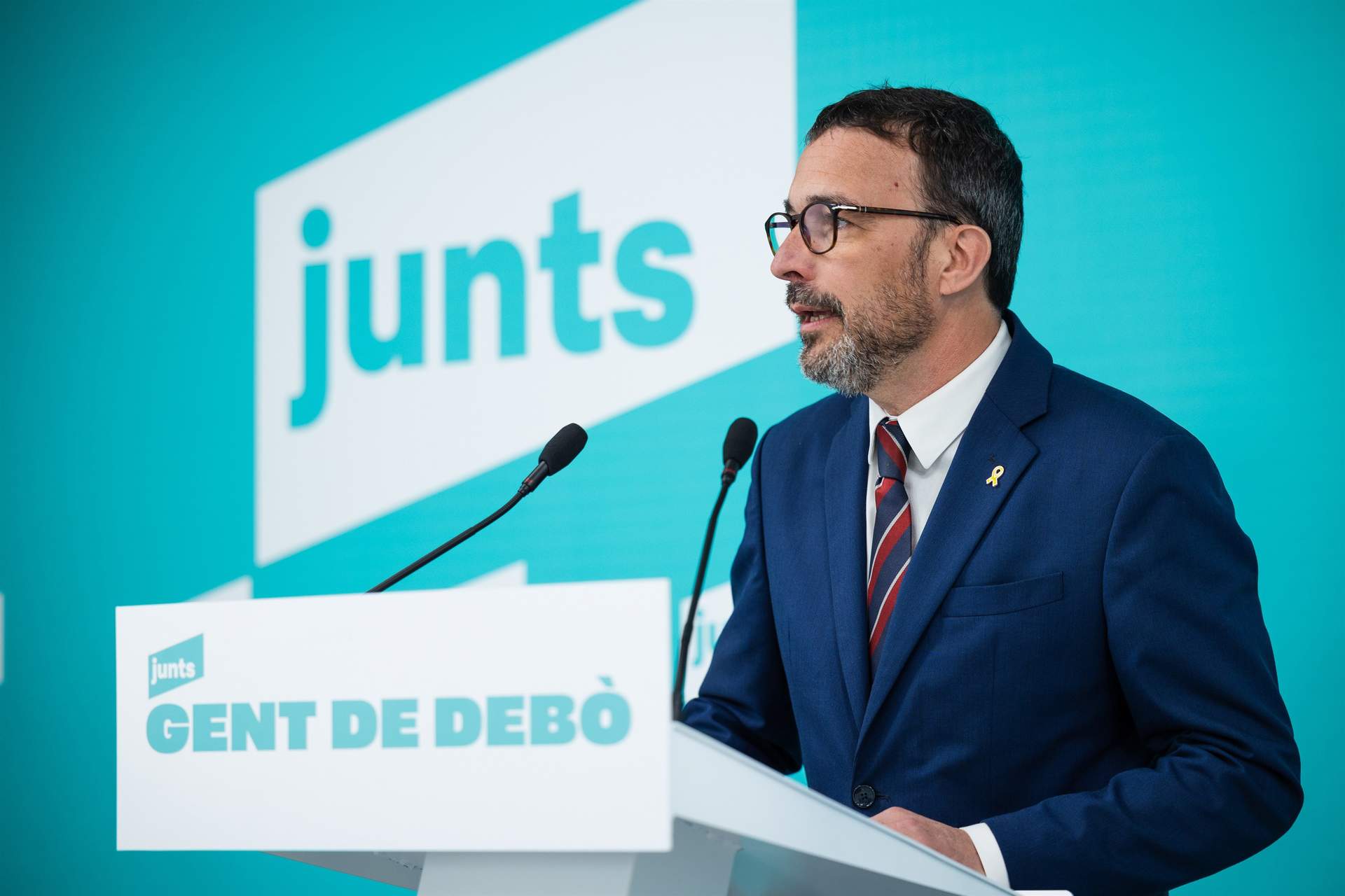 El portavoz de Junts, Josep Rius, en rueda de prensa.