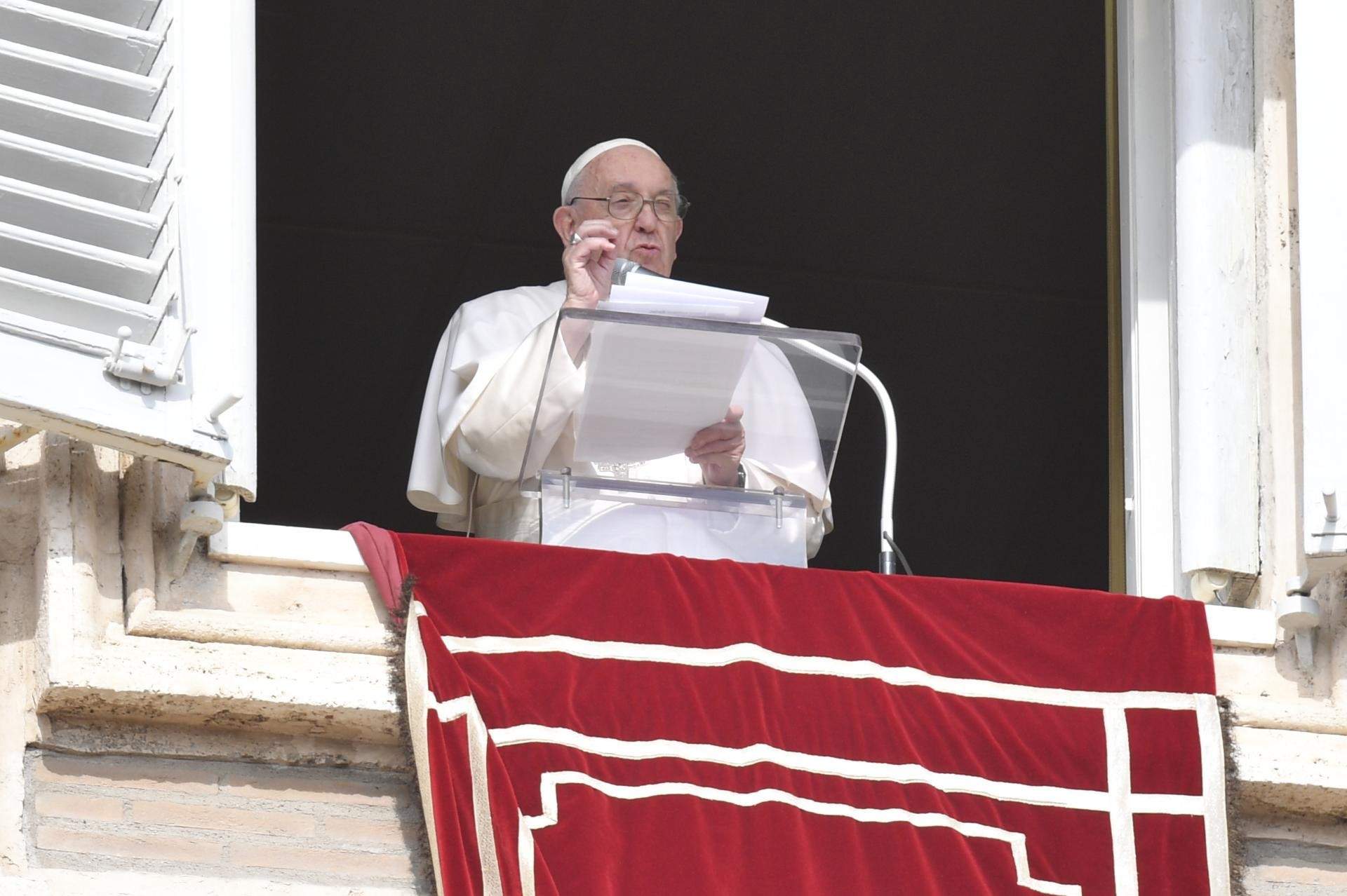 Presidente canario se reúne este lunes en audiencia privada con el Papa Francisco para abordar la emergencia migratoria