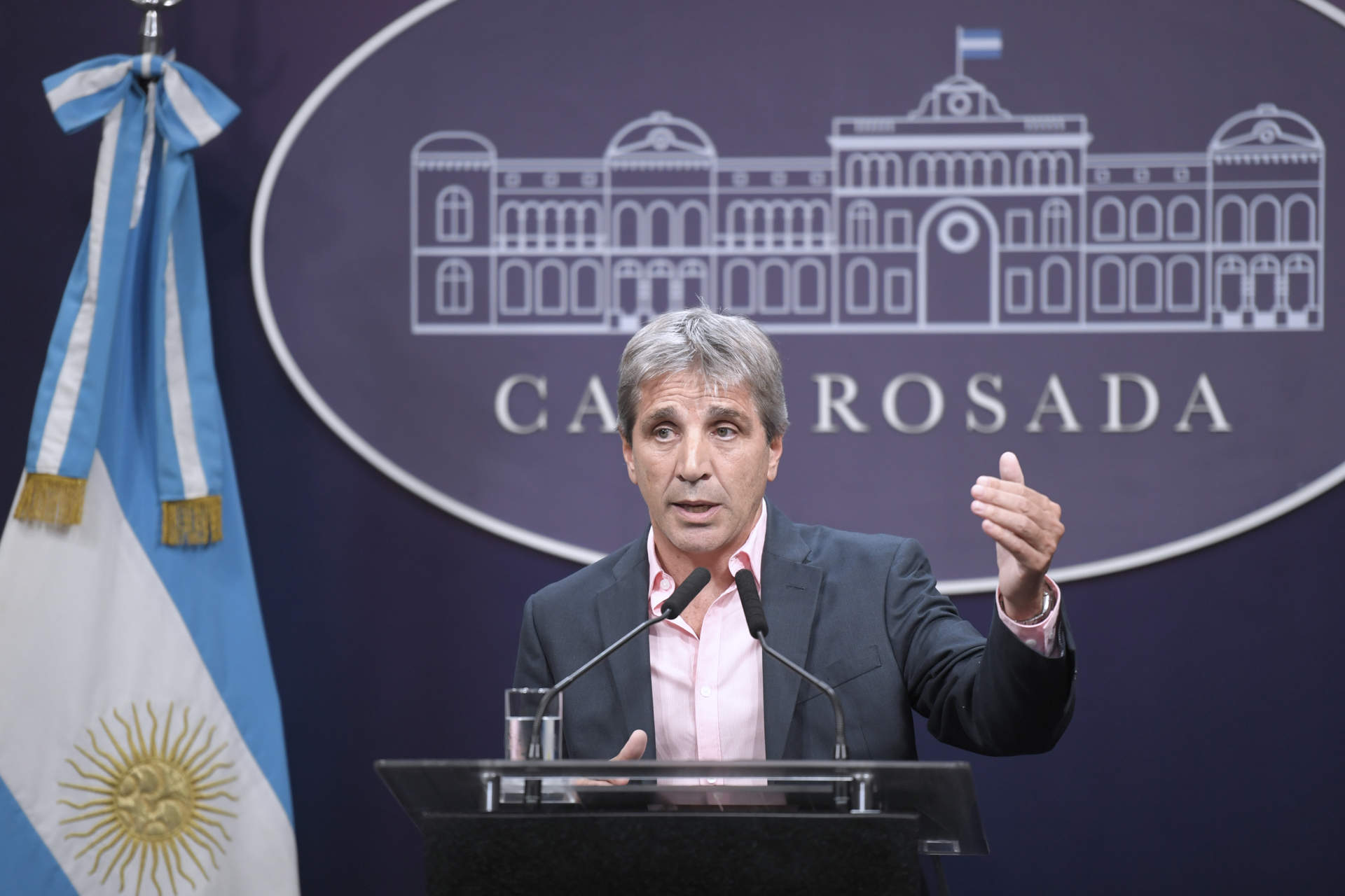 El Gobierno de Argentina niega que esté negociando un nuevo acuerdo con el FMI