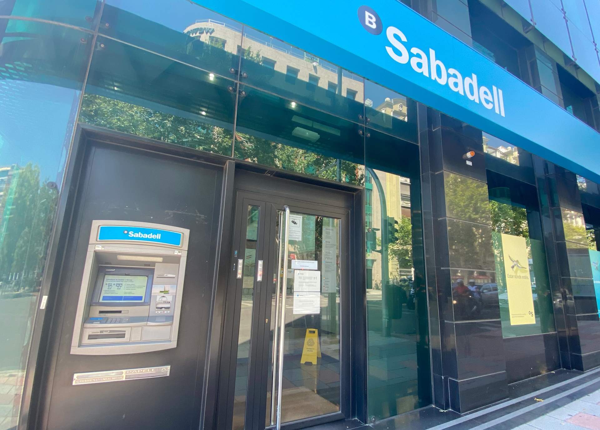 Sabadell coloca 500 millones en un bono 'verde' a 6,5 años