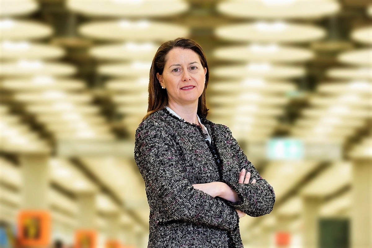 La directora general de Aeropuertos de Aena, Elena Mayoral, premio 'Ingeniero del año 2024'