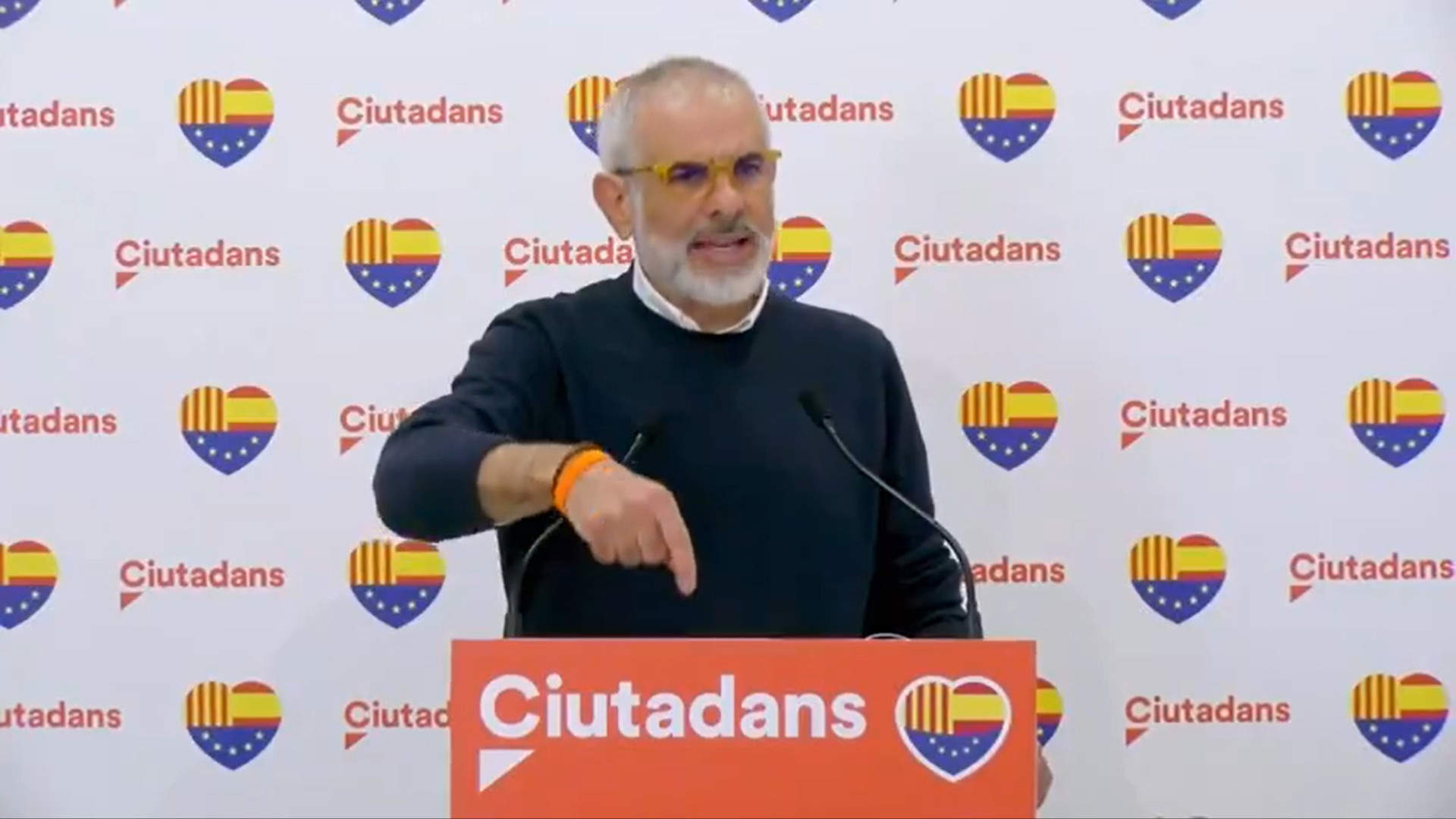 Carrizosa anuncia que Cs recupera en campaña los símbolos con los que ganó las catalanas de 2017