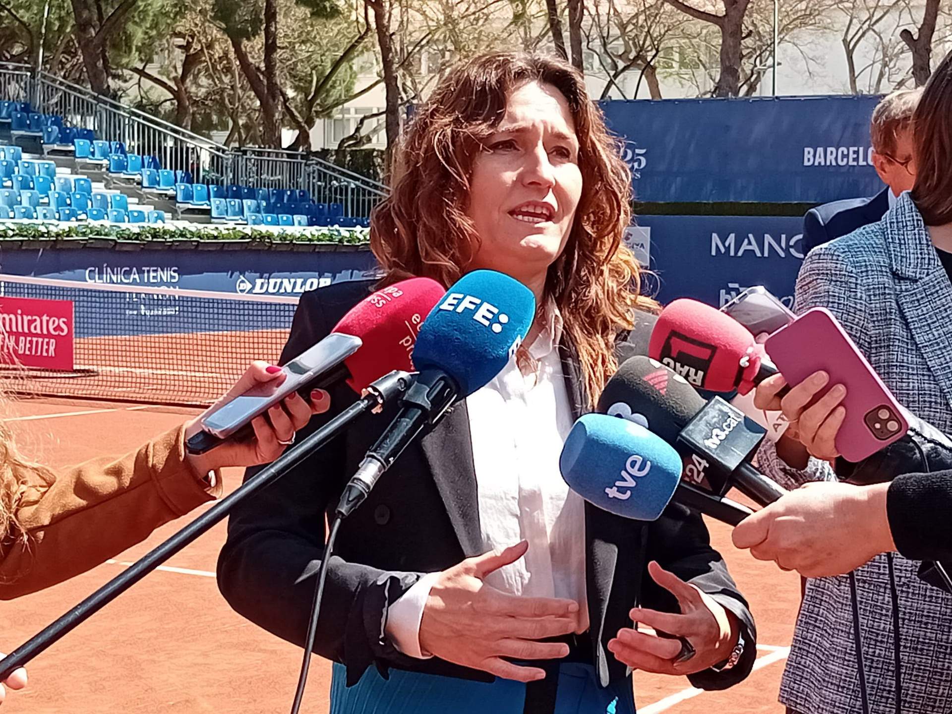 Vicepresidenta catalana a Puigdemont: 