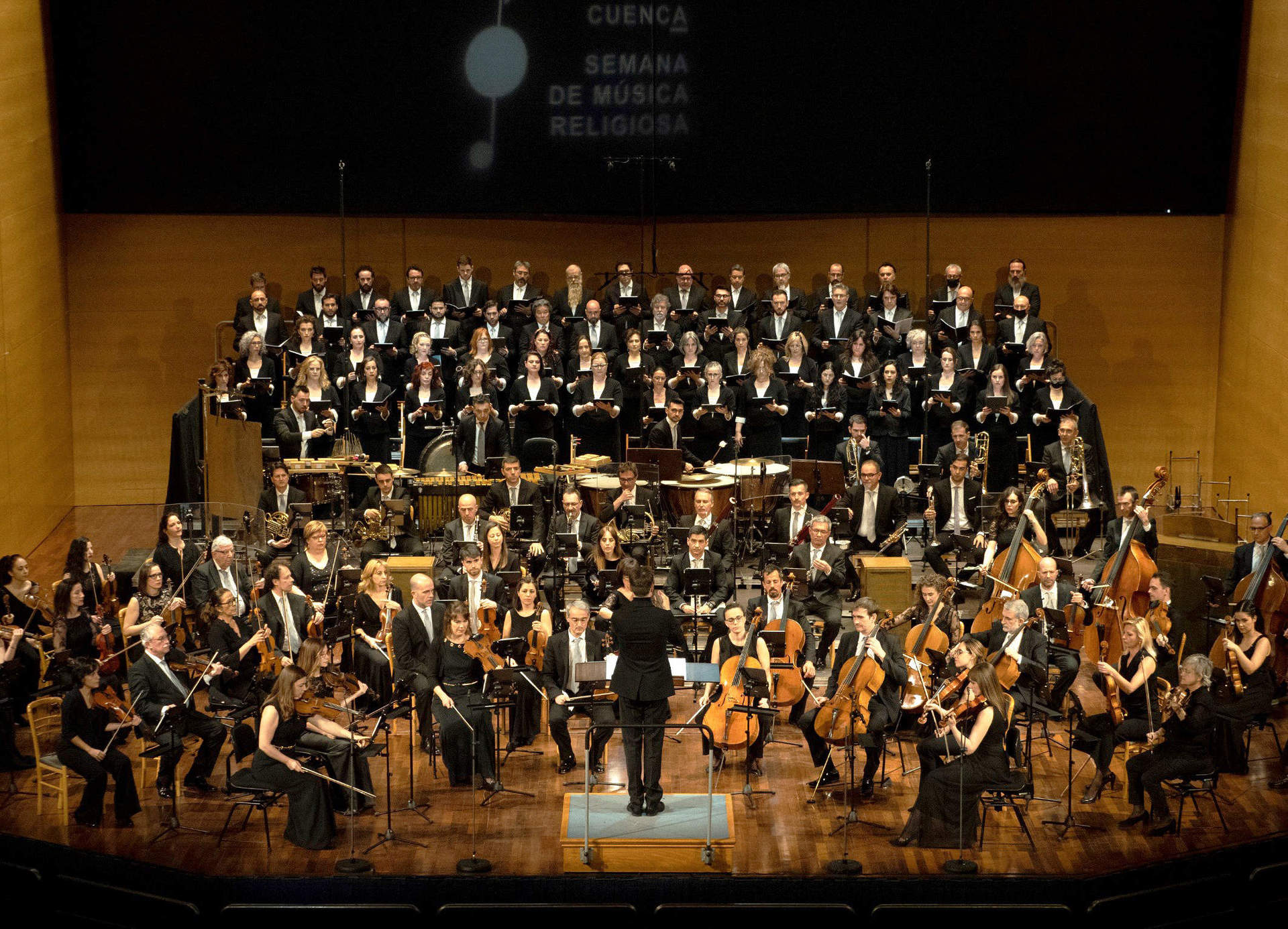 La Orquesta y Coro RTVE interpreta la sintonía para los Juegos Olímpicos de París 2024 que sonará en los programas