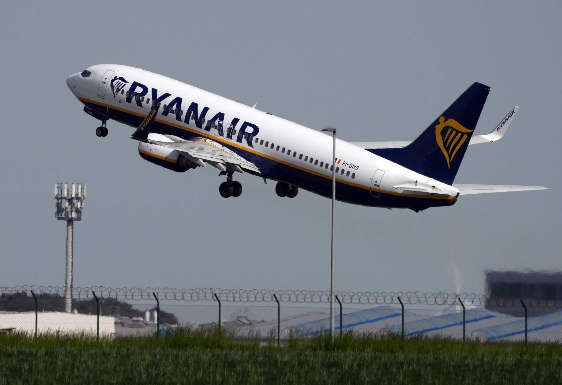 Ryanair eleva un 8% su tráfico de pasajeros en abril