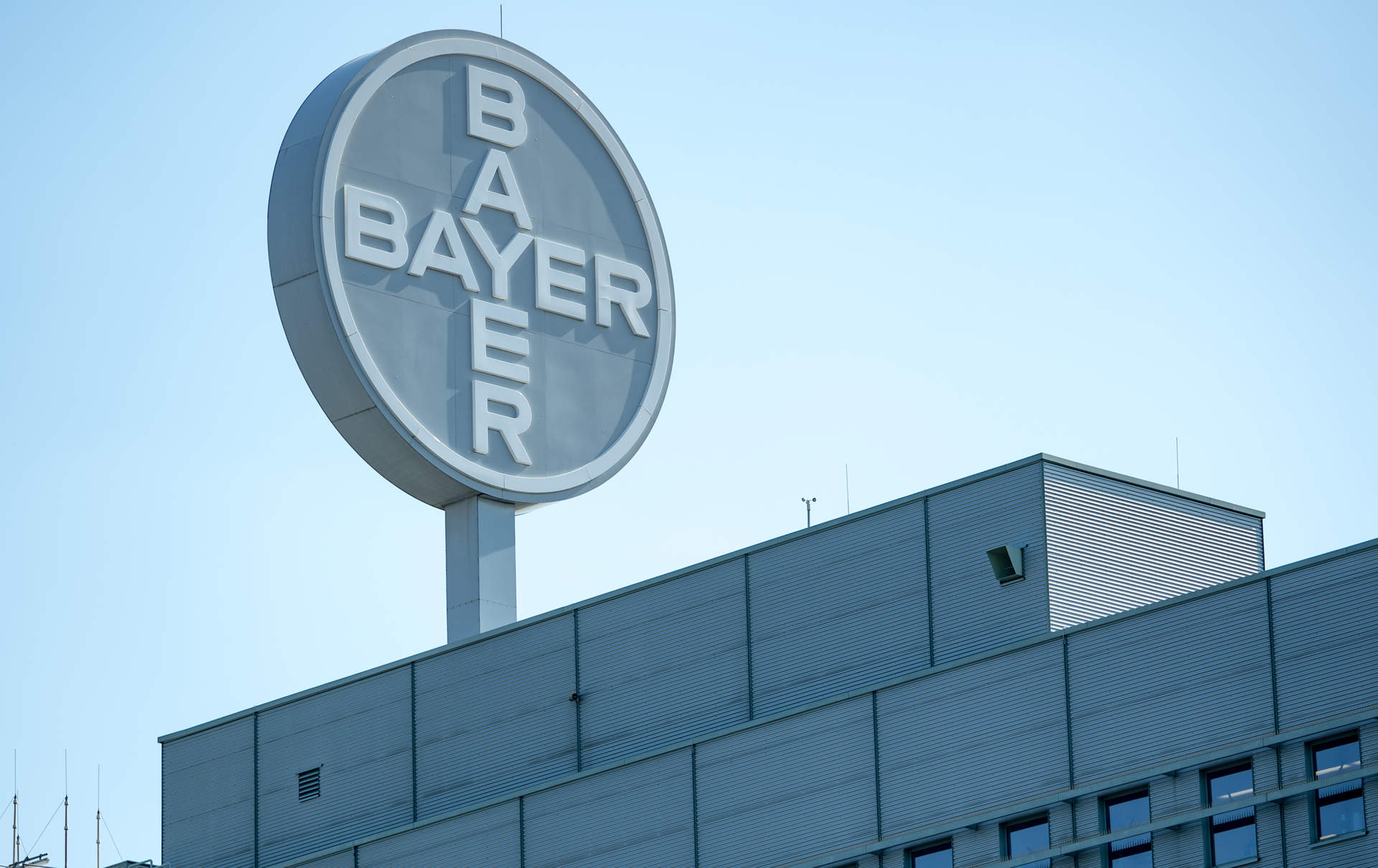 Bayer reduce un 8,2% su beneficio en el primer trimestre hasta los 2.000 millones