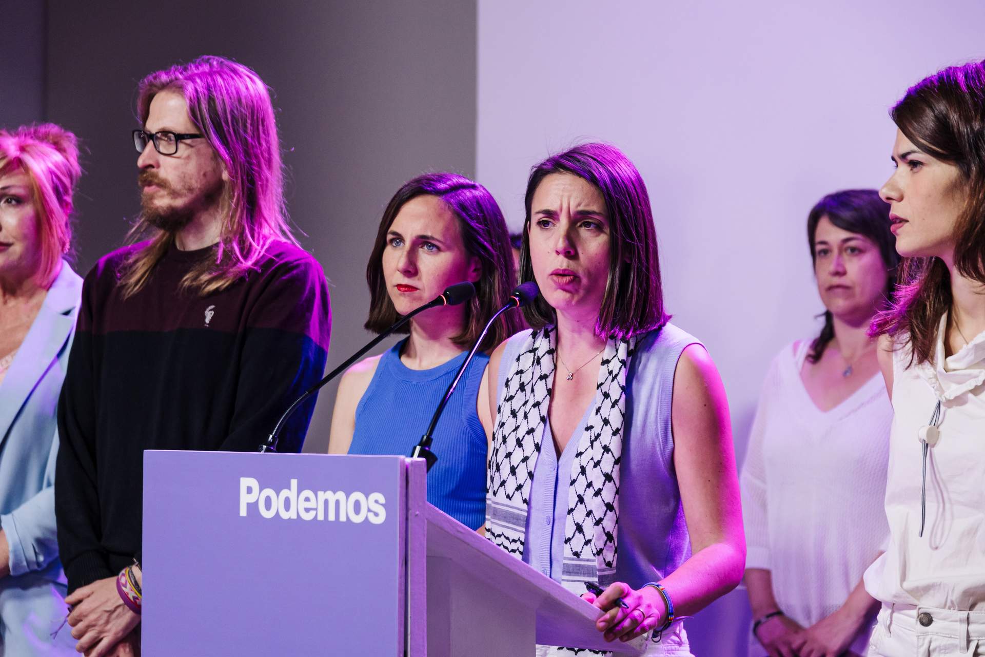 La candidata de Podemos a las elecciones europeas, Irene Montero, comparece durante el seguimiento de la jornada electoral de elecciones europeas.