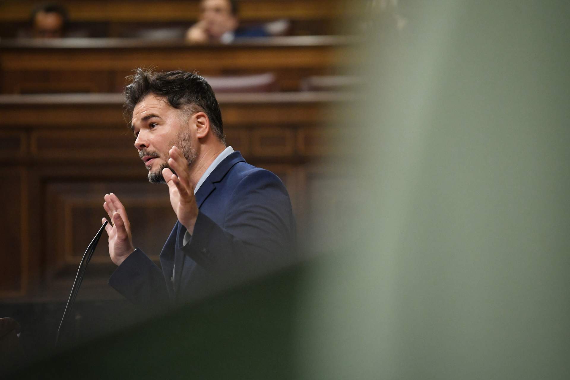 El portavoz de ERC en el Congreso, Gabriel Rufián, interviene durante una sesión plenaria en el Congreso.