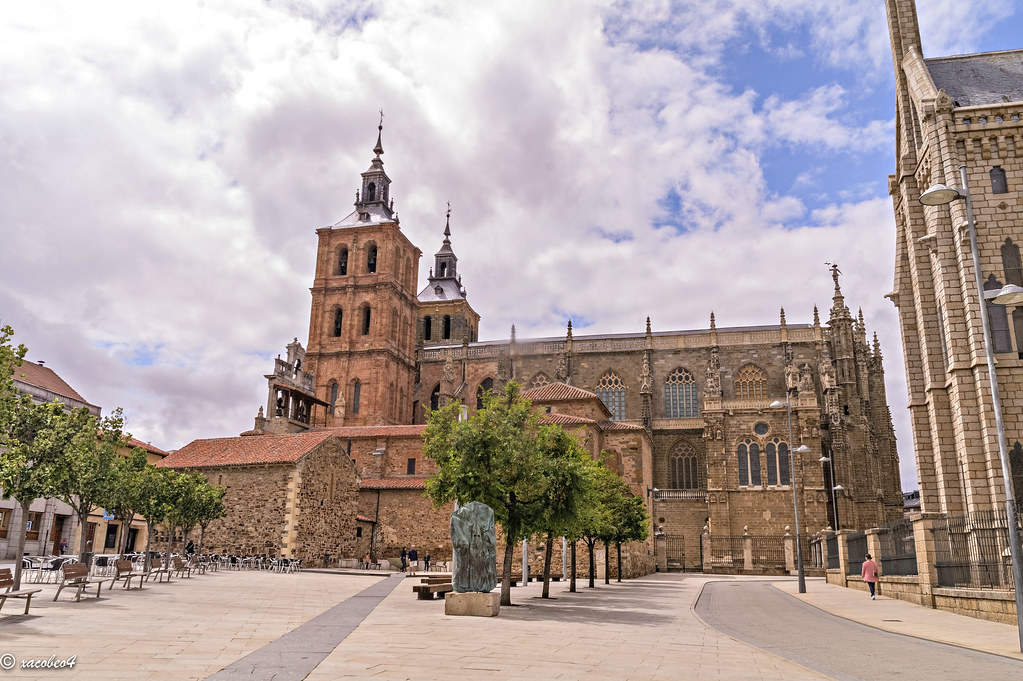 Donde comprar terea en Astorga: Estos son los sitios abiertos 24 horas donde encontrar Iqos